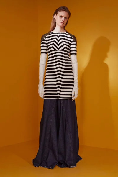 Look 17